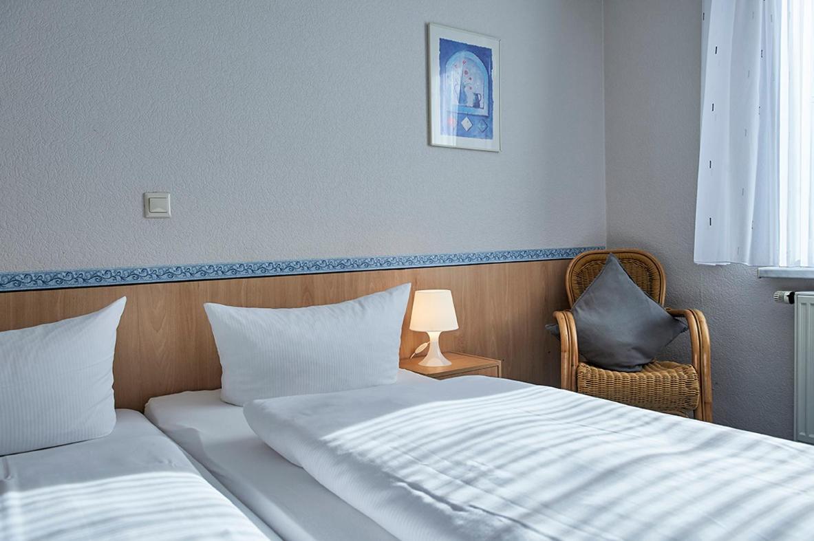 Hotel Zum Grunewald ดินสลาเคิน ภายนอก รูปภาพ