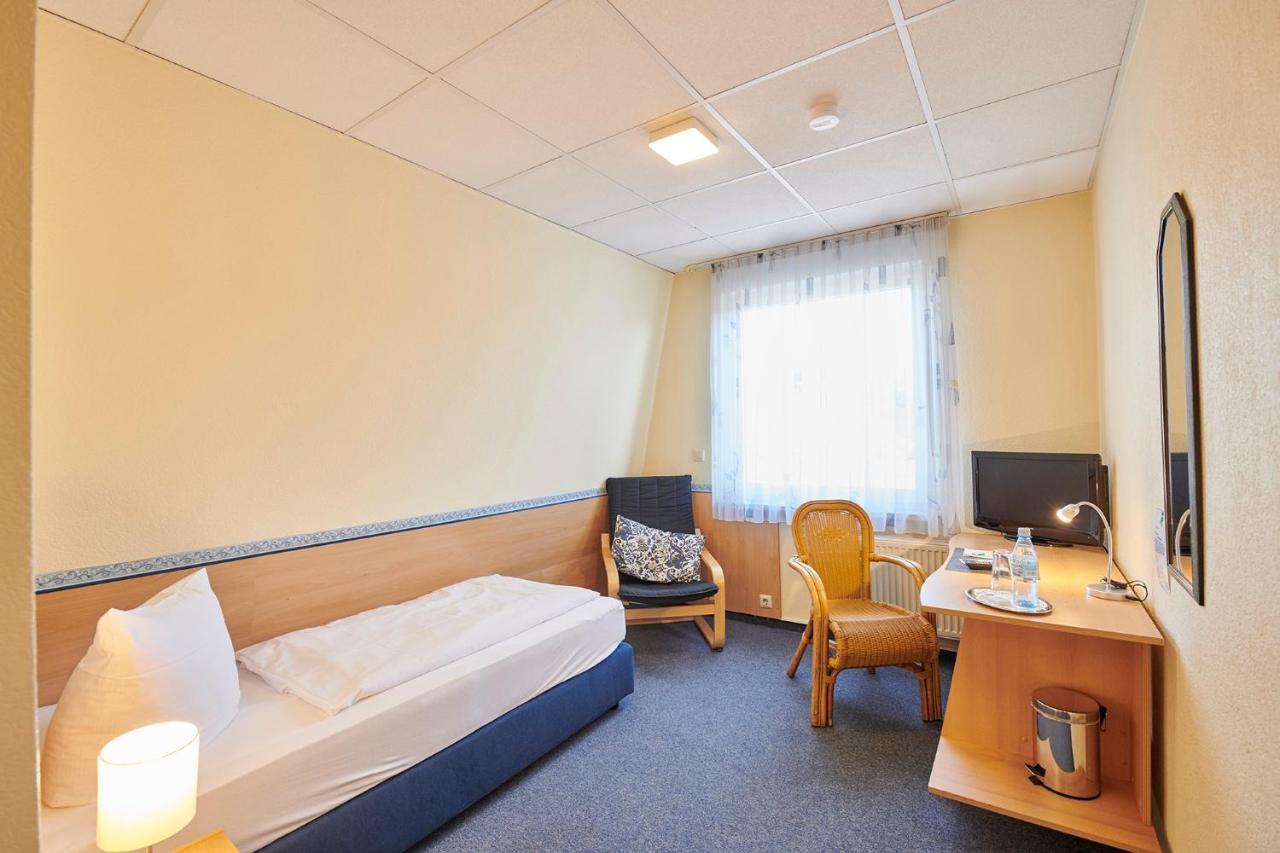 Hotel Zum Grunewald ดินสลาเคิน ภายนอก รูปภาพ