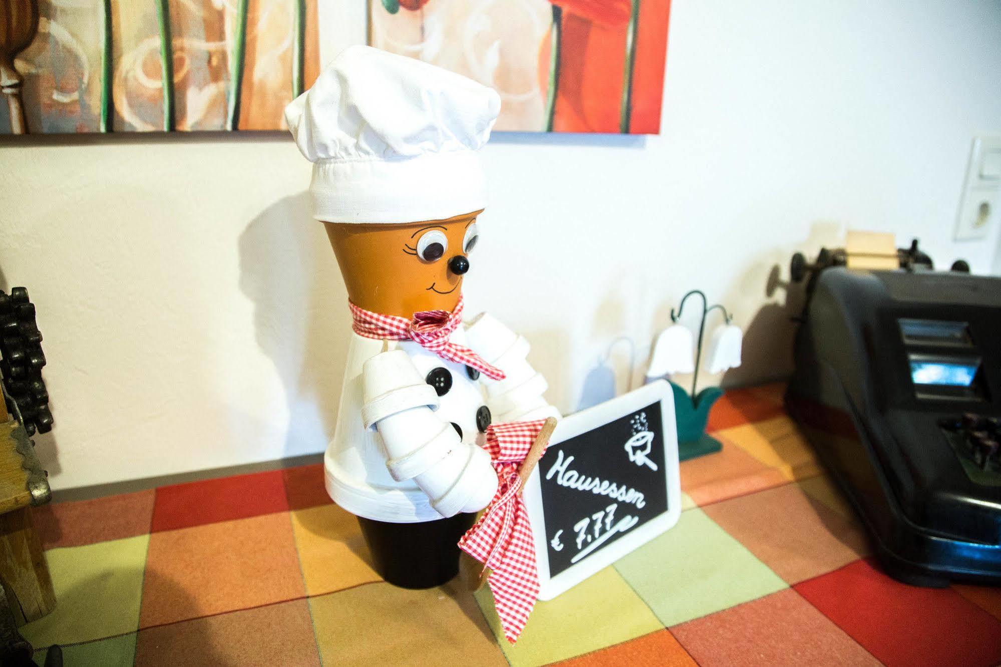 Hotel Zum Grunewald ดินสลาเคิน ภายนอก รูปภาพ